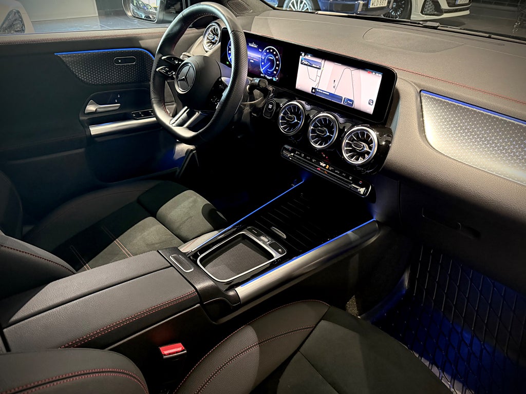 Mercedes-Benz EQA 300 4MATIC AMG Advanced Vinterpaket - bild 19