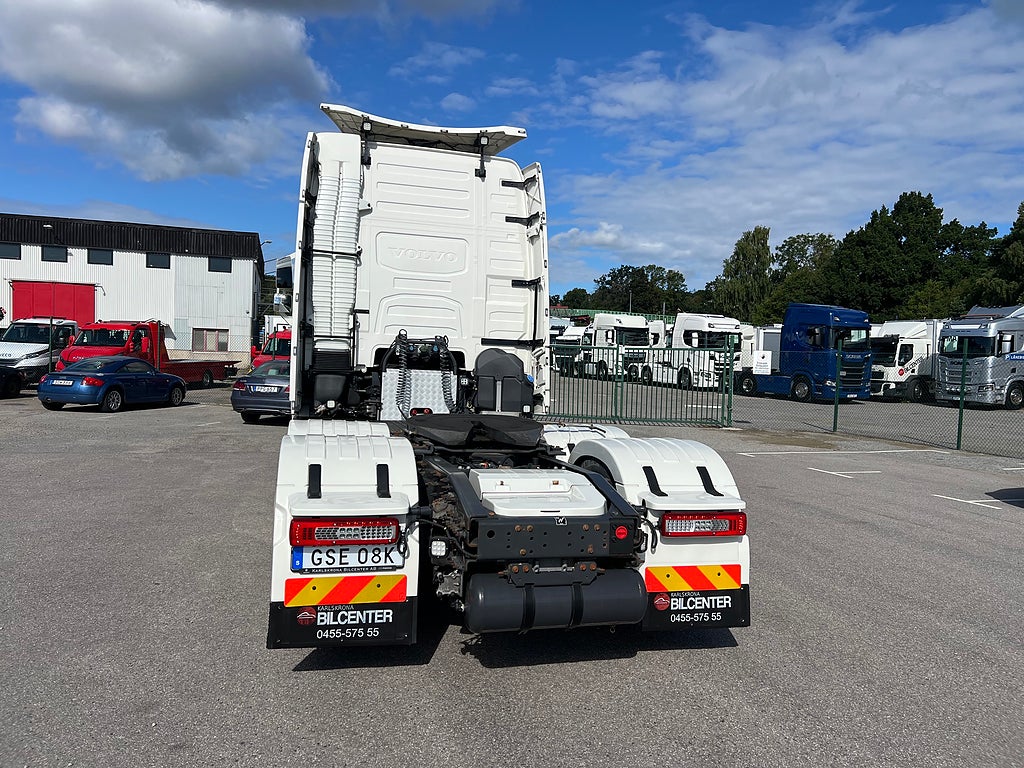 Volvo FH13 500 6x2 Dragbil med Hydraulik, Klädd hytt mm