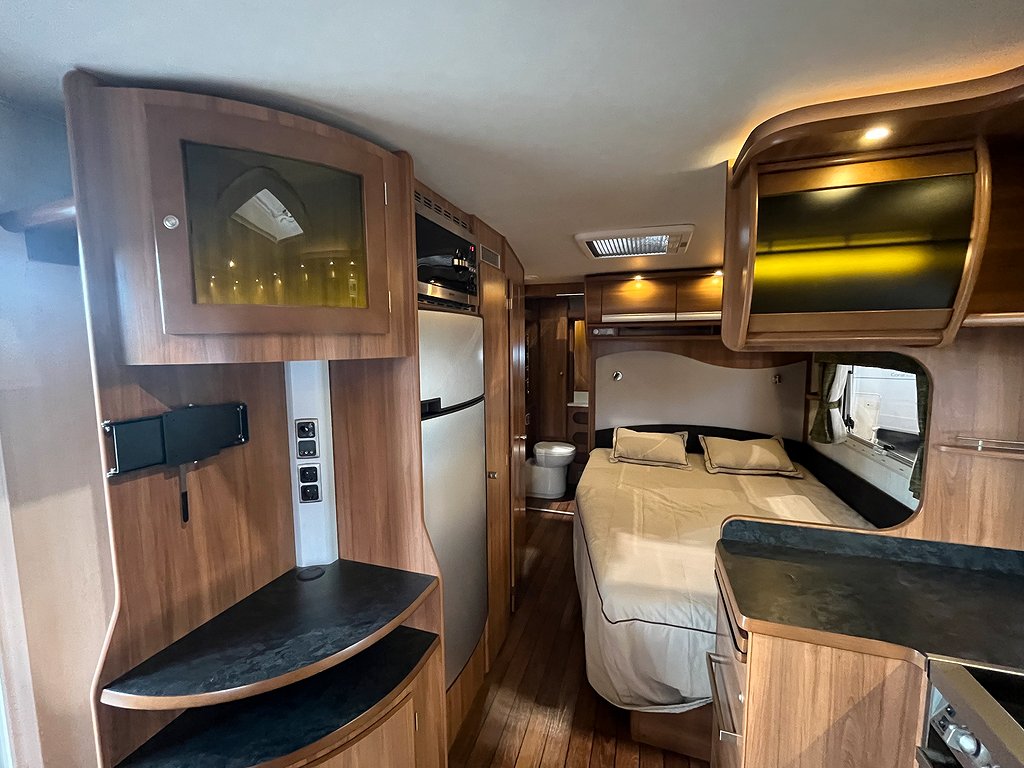 Cabby Caienna 700 / ALDE / Ugn - Cabby
