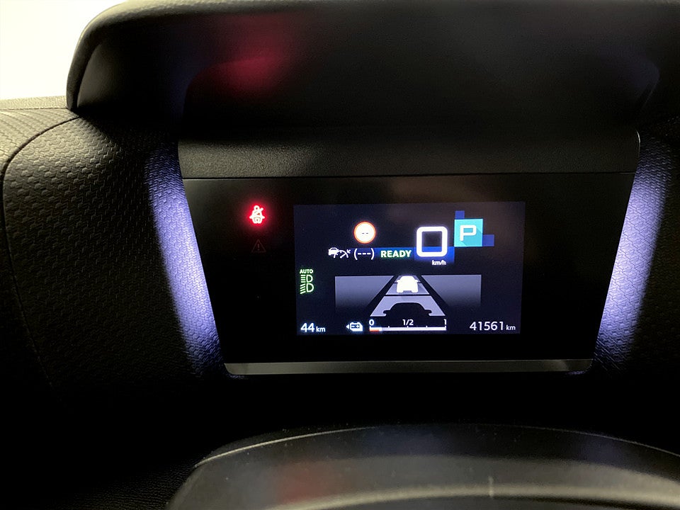 Bild på Citroën e-C4 Shine 50kWh 136hk Aut - B-KAMERA, CARPLAY