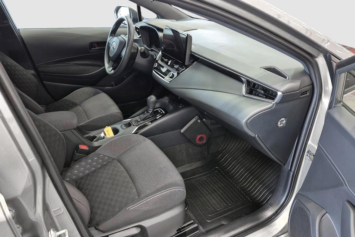 Toyota Corolla 2023, bild 7/10