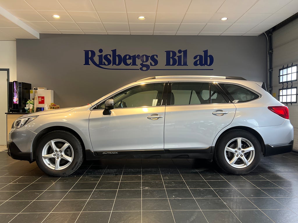 Subaru Outback 2.5 4WD Aut Drag & S & V-hjul!