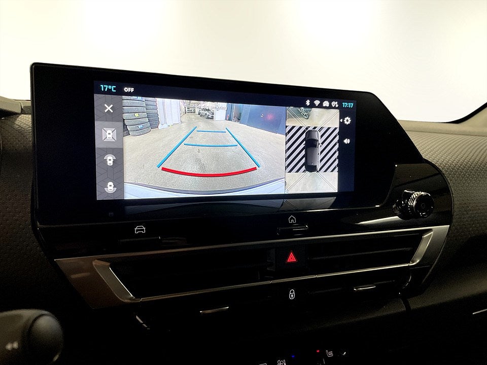 Bild på Citroën C4 Shine 1.2 PT 130hk Aut - 360-KAMERA, RATTVÄRME