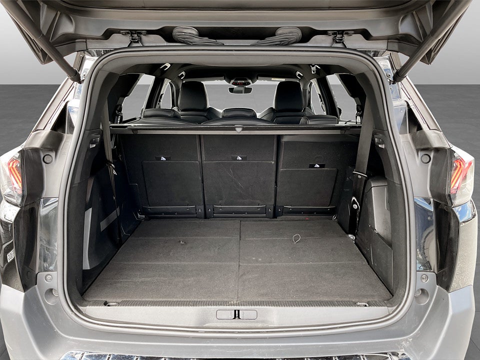 Bild på Peugeot 5008 GT 1.2 PT 130hk Aut 7-SITS B-KAMERA CARPLAY