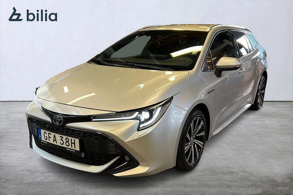 Toyota Corolla Touring Sports Hybrid 1,8 Style Värmare LED Ramp Approved Used