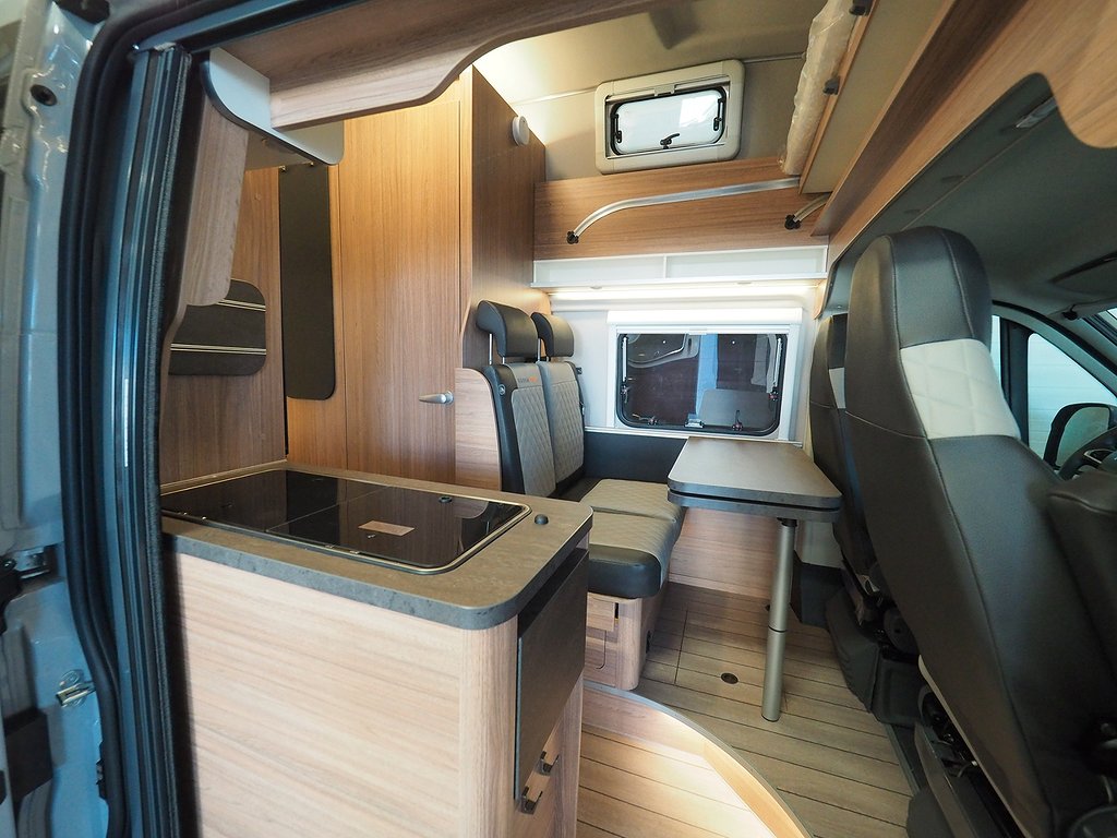 Weinsberg CaraBus 600 MQH Edition Fire 2025