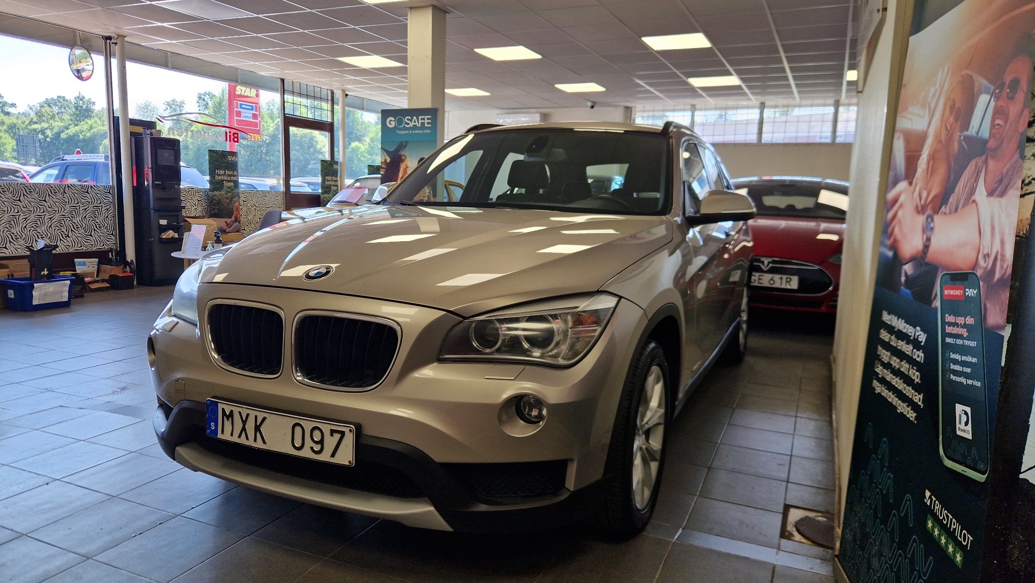 BMW X1 xDrive20d Steptronic Euro 5 2013, kuva 2/54