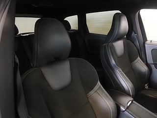 SUV Volvo XC60 12 av 27