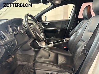 SUV Volvo XC60 7 av 14
