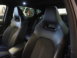 Kombi Cupra Formentor 15 av 25
