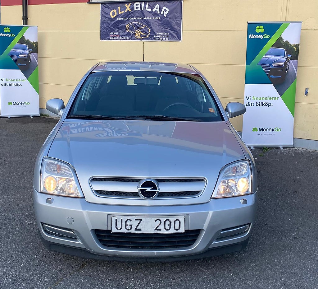 Opel Signum 2.0 Turbo 175hk