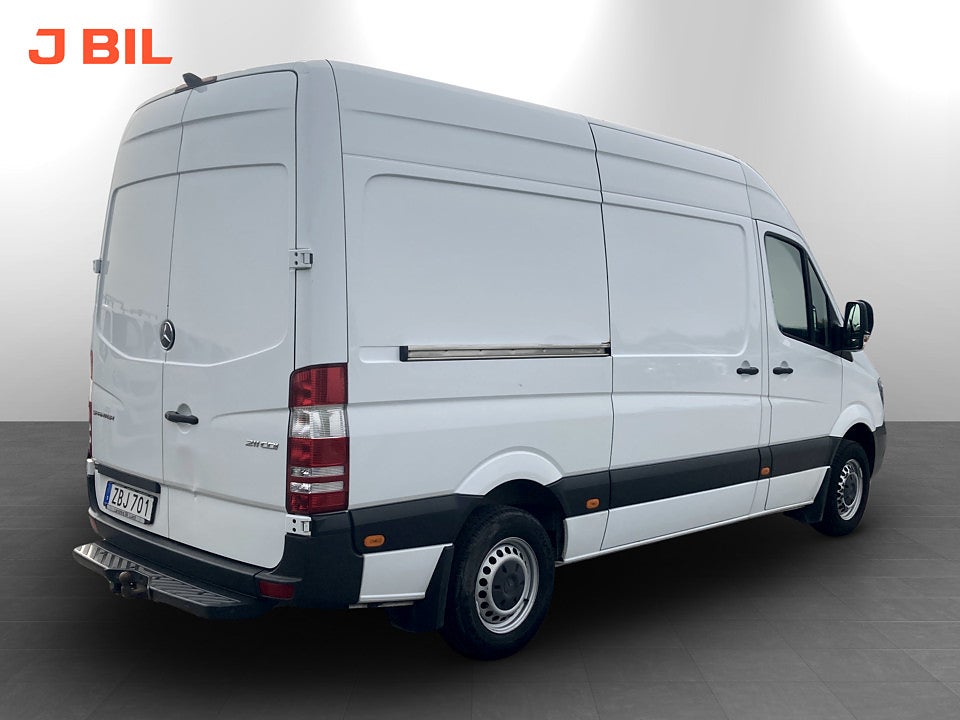 Bild på Mercedes-Benz Sprinter 211 Tempmatic CDI 114hk Aut L3H2 DRAG