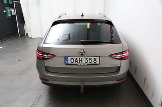 Kombi Skoda Superb 7 av 27