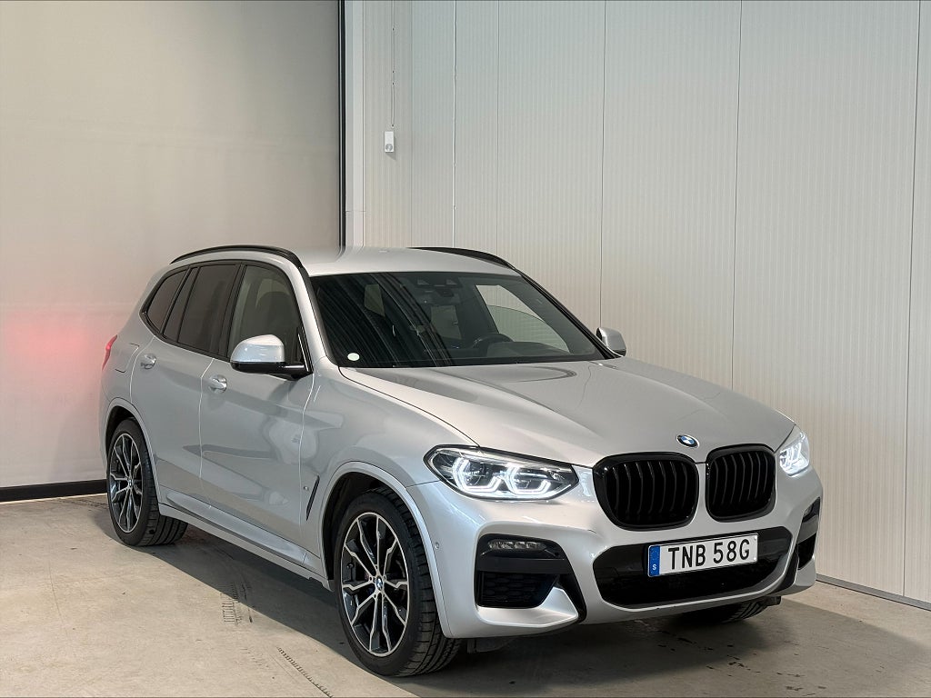 BMW X3 30e xDrive Plug-Hybrid M-Sport Navi B-Kam Drag Värmare