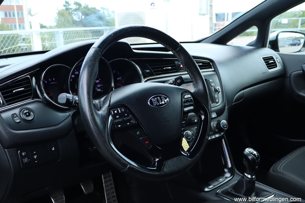 Kia Ceed SPORTSWAGON 1.6 CRDi FWD 136hk 2016, photo 5/41