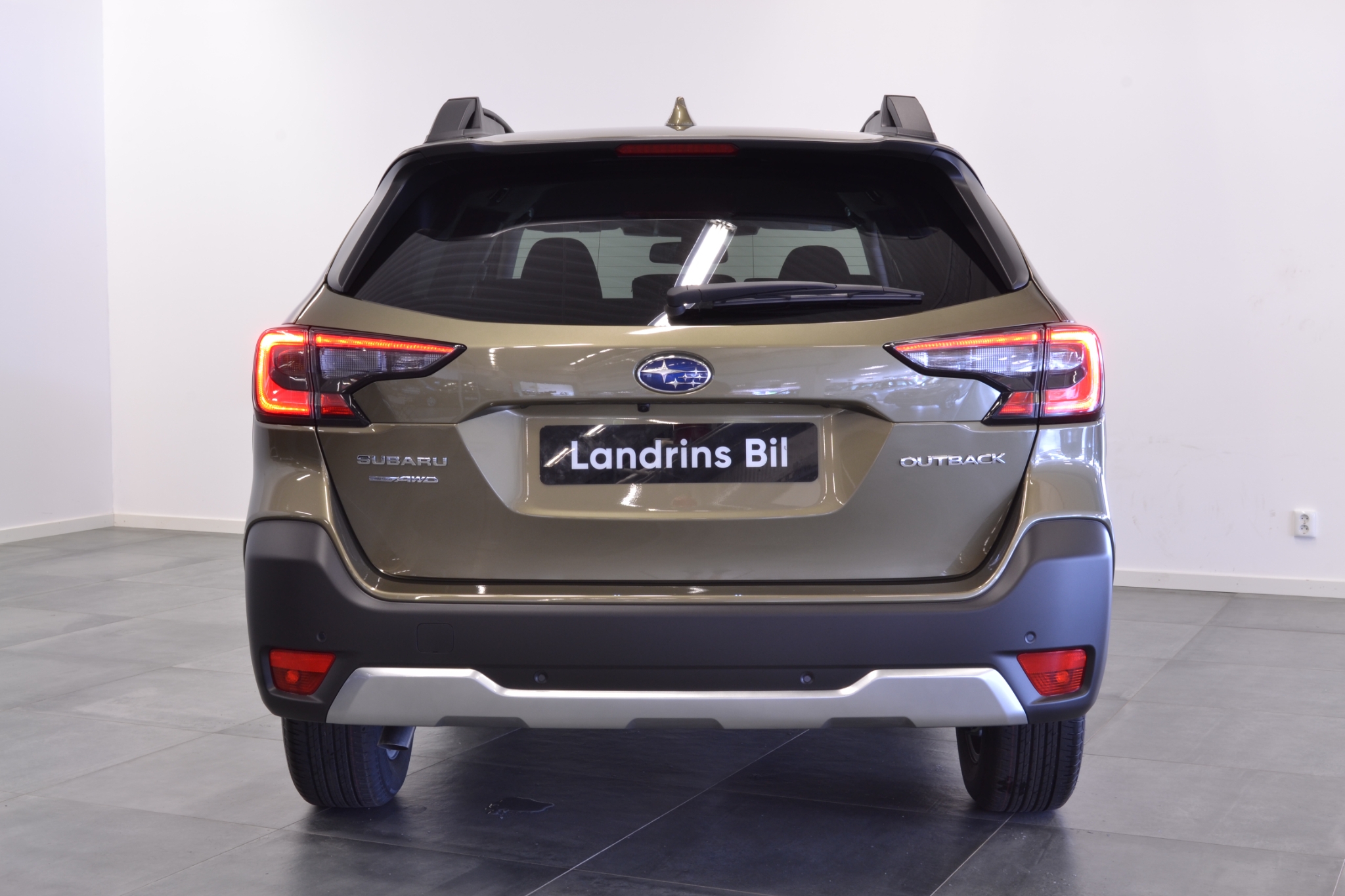 Subaru Outback 2.5 4WD Adventure 2025, photo 4/48