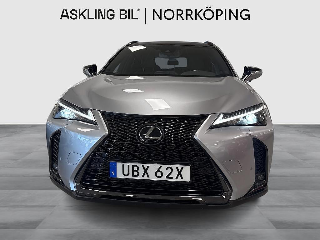 Lexus UX 2024 - miniatyr 2