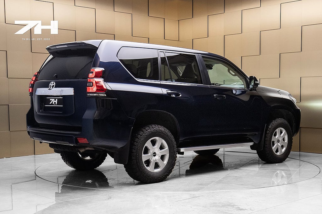 Toyota Land Cruiser 2.8 D-4D Executive / JBL / 360° / Adaptiv Farthålla