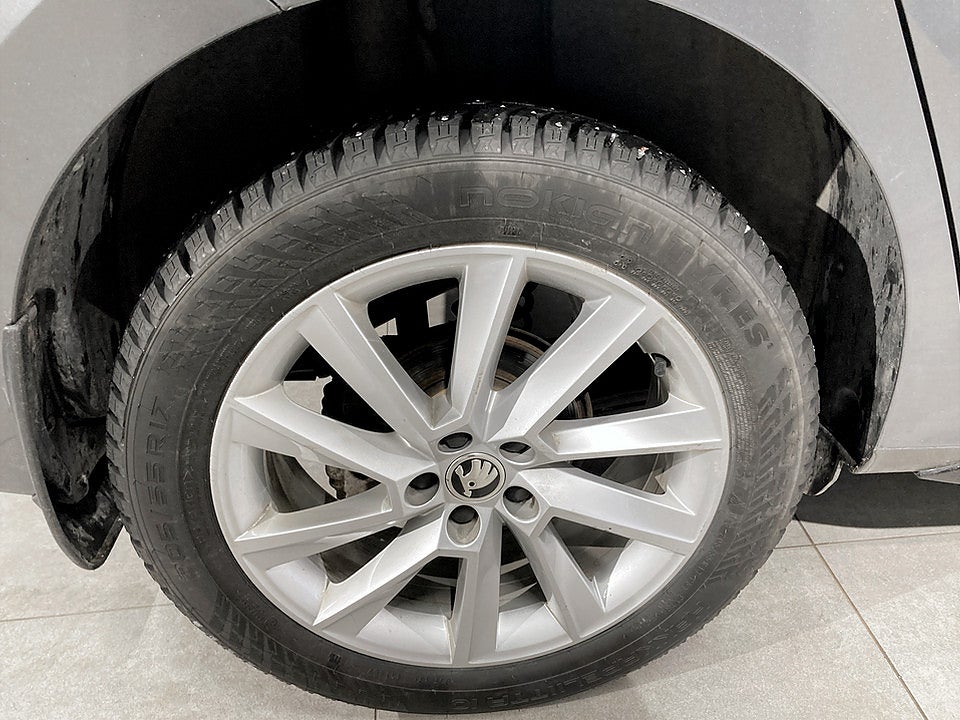 Bild på Skoda Kamiq Monte Carlo 1.0 TSI 110hk Aut - DRAG, B-KAMERA