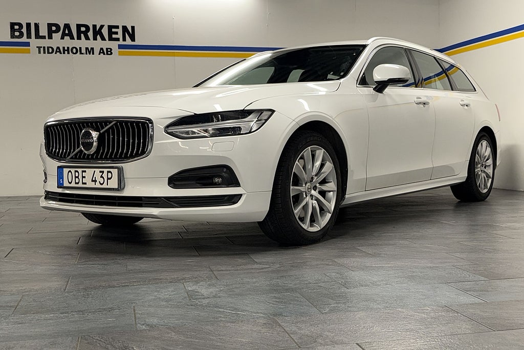 Volvo V90 B4 Momentum Advanced, Finans, B-kamera, P-värmare 