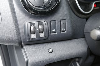 Transportbil - Skåp Opel Vivaro 9 av 15