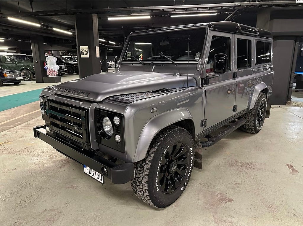 Land Rover Defender 110 Kombi 2.2 TD4 4x4 Euro 5