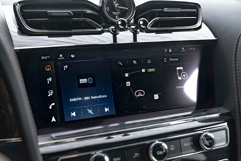 Gallery image 24 of 28