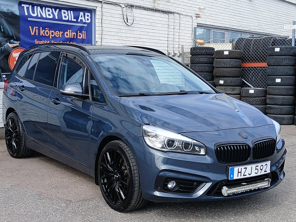 BMW 220D xDrive Gran Tourer Advantage Auto/7sits/Drag/Sens/Värma