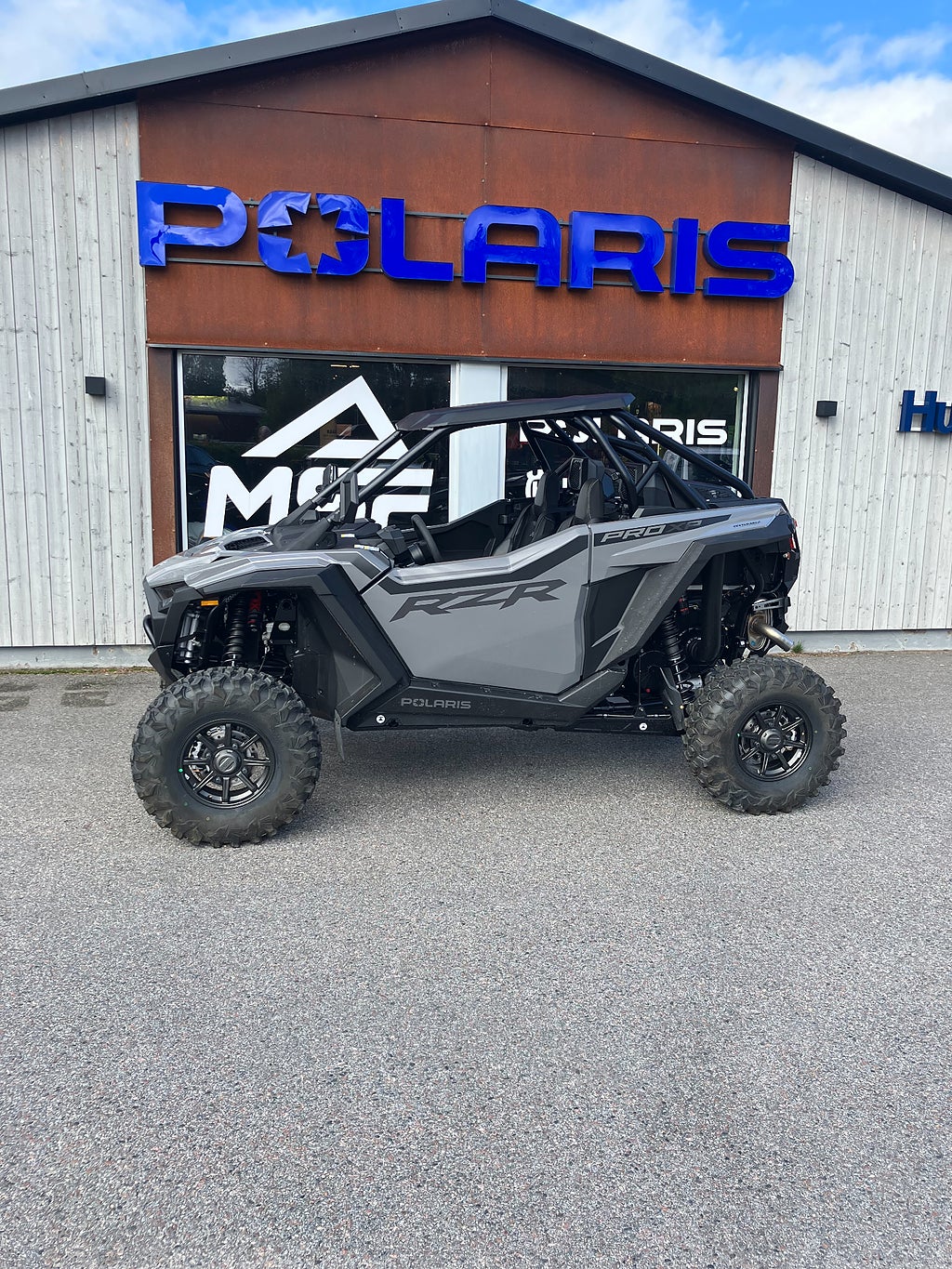 Polaris RZR RZR PRO XP ULTIMATE (TraktorB)