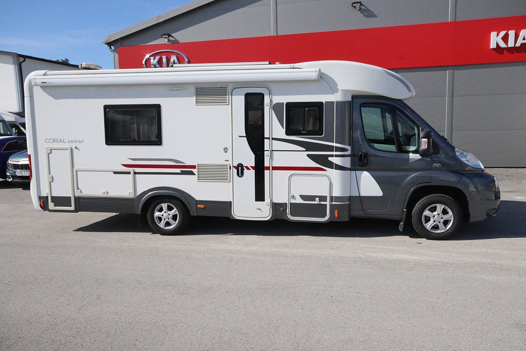 Adria Coral S 670 SLT