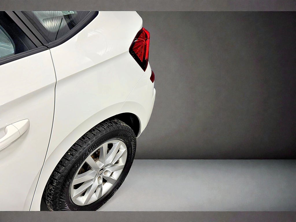 Skoda Kamiq 1.0 TSI Selection *3,99%* 17" Drag Kamera Moms ACC