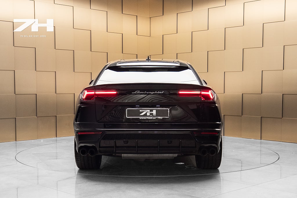 Lamborghini Urus B&O / 360° / HuD / Massage