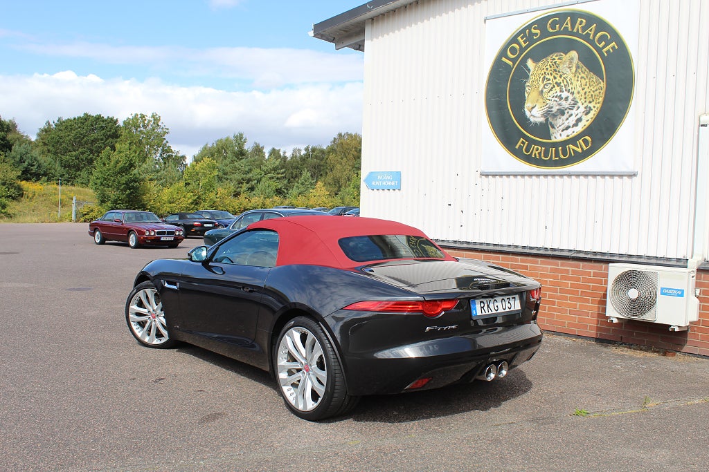 Jaguar F-Type S 380 hk, lågmil, superskick, nyservad
