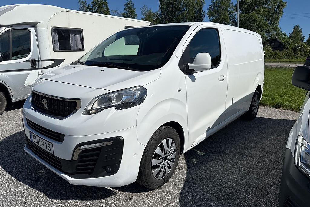 Peugeot Expert Panel Van 2.0 BlueHDi 122hk D-värmare Kamera Drag Moms 2018 till salu hos Magnus Bil