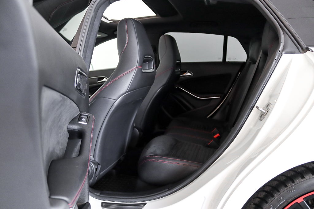 Mercedes-Benz CLA 220 d Shooting Brake AMG Pano Carplay 177hk