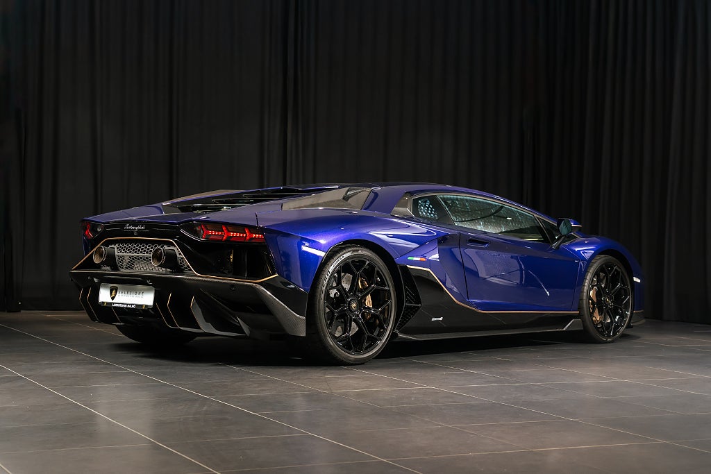 Gallery image 3 of 21