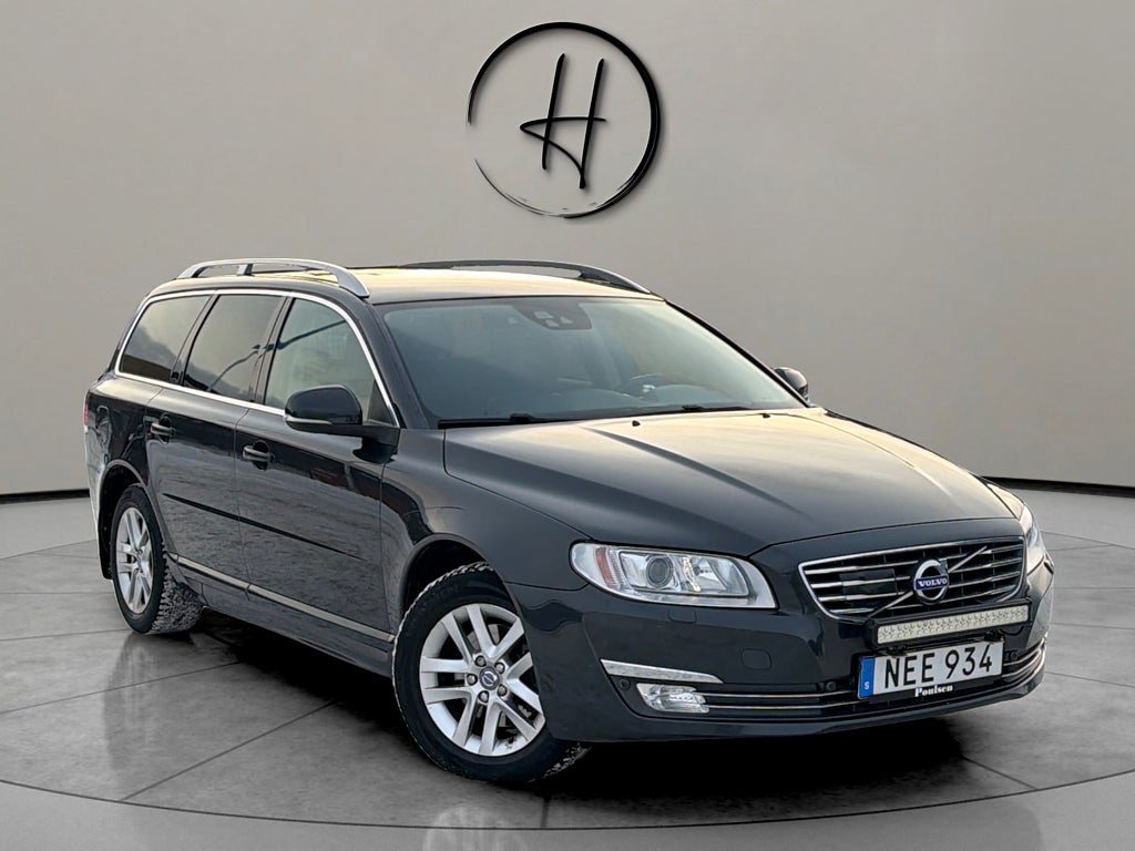 Volvo V70 Summum Classic Helskinn Xenon Drag Keyless * Ny-kamrem 