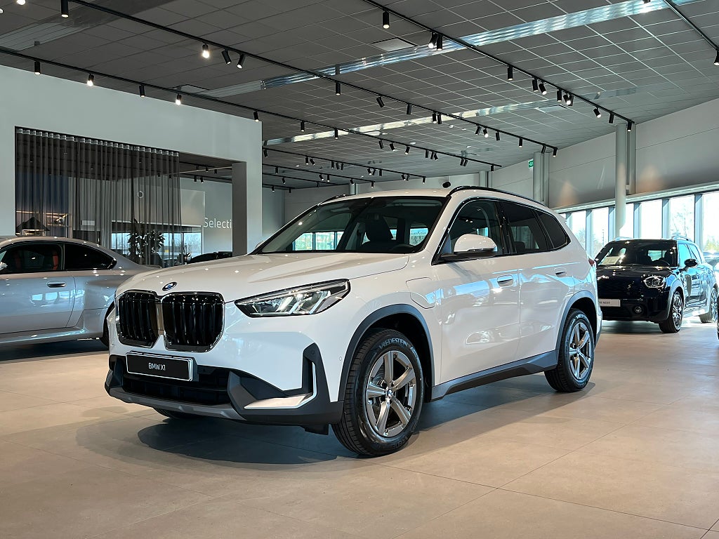 BMW X1 xDrive25e Adapt. Fart Drag Rattvärme *SUPERKAMPANJ*