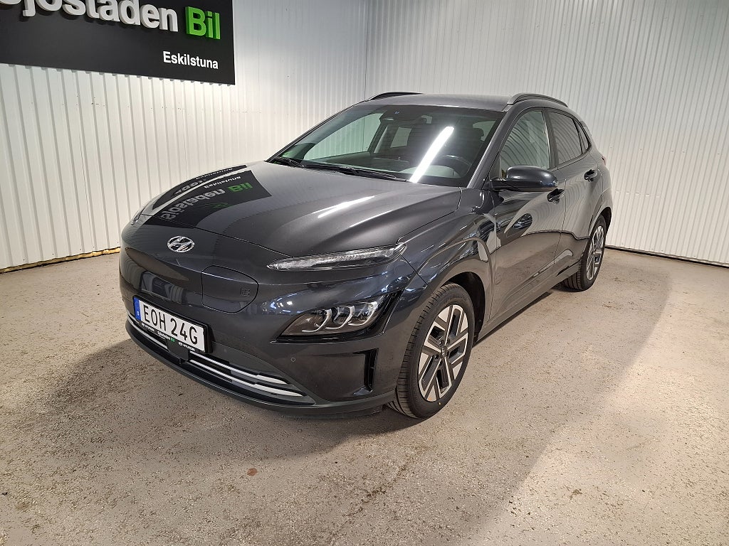 Hyundai Kona 64 kWh 204 hk Essential Backkamera Navi Led