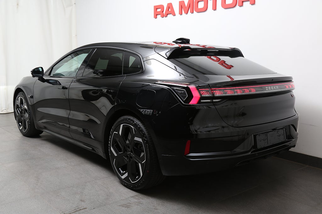Zeekr 001 Performance AWD 544HK 100kWh 2025