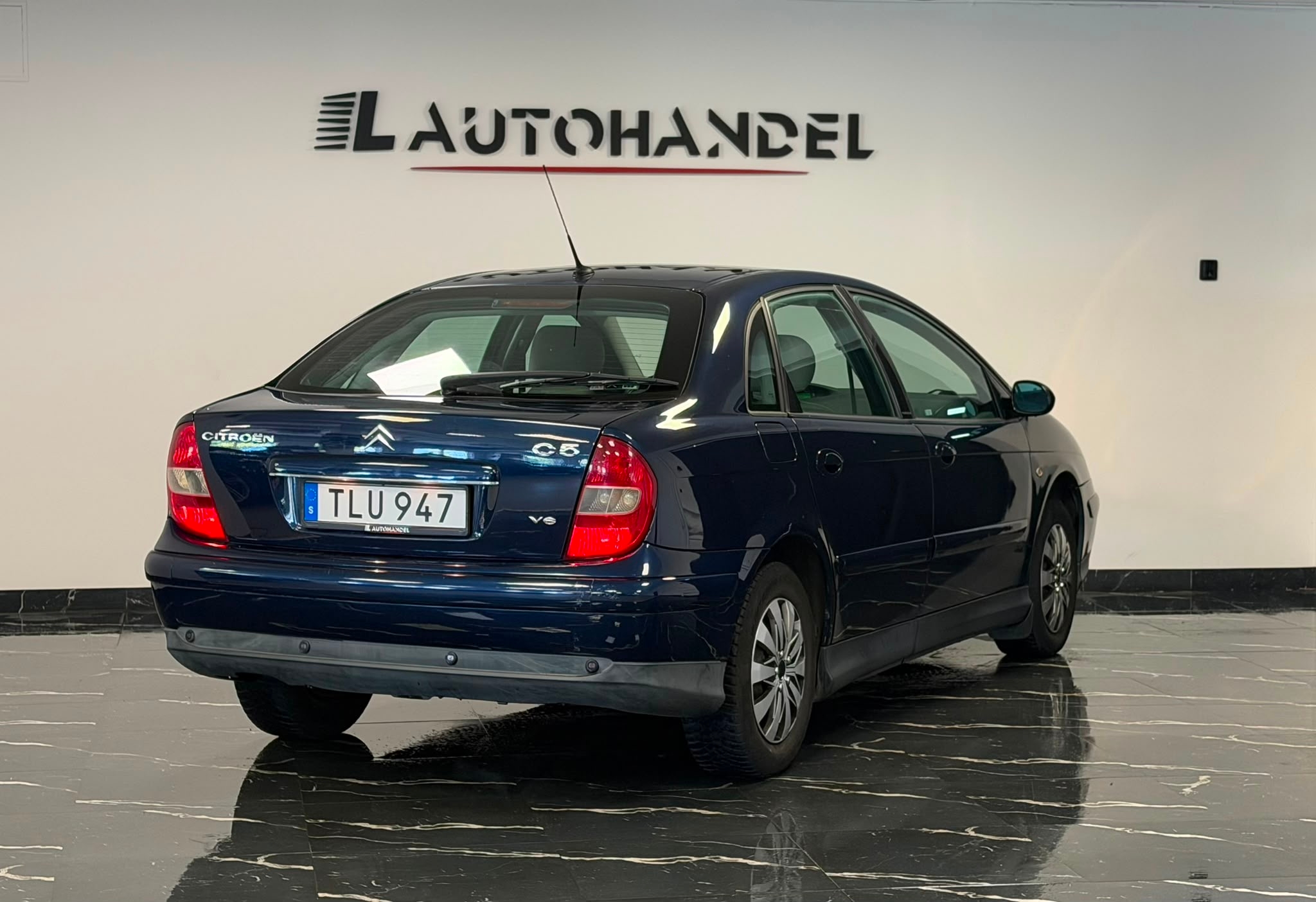 Citroen C5 3.0 V6 207Hk 2002, photo 6/47