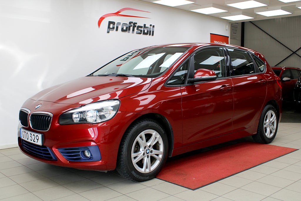 BMW 218 d Active Tourer Steptronic Sport line Drag 1-Ägare