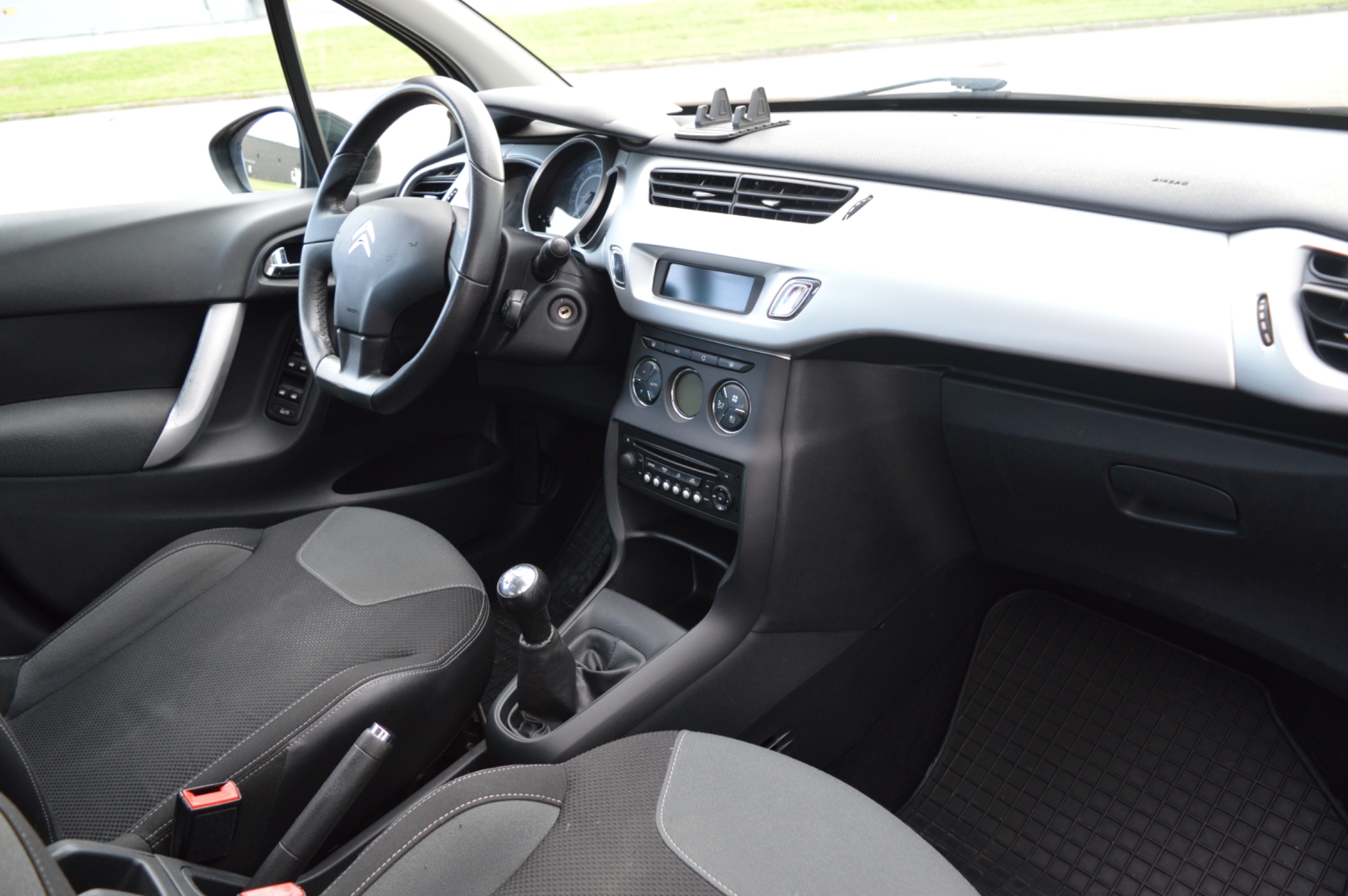 Citroen C3 1.4 HDi Kamrem bytt 2012, bild 7/10