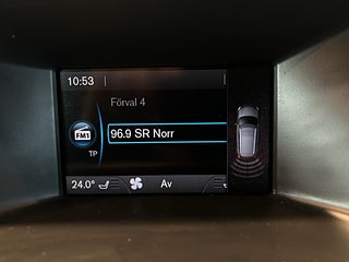 Volvo V60 D4 AWD Aut Momentum Dvärm/Skinn/Drag/Psens/Xenon