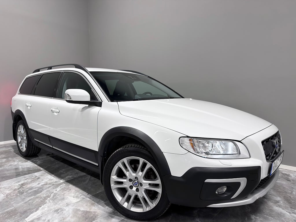 Volvo XC70 D4 AWD Summum/Drag/GPS/Värmare/Keyless/Skinn"SÅLD"