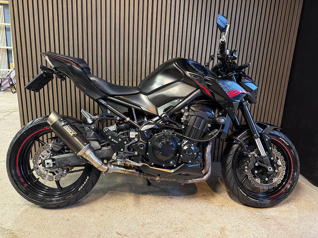 Kawasaki Z900 