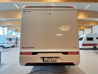 Husbil-halvintegrerad Adria CORAL PLUS 670 DC 5 av 28