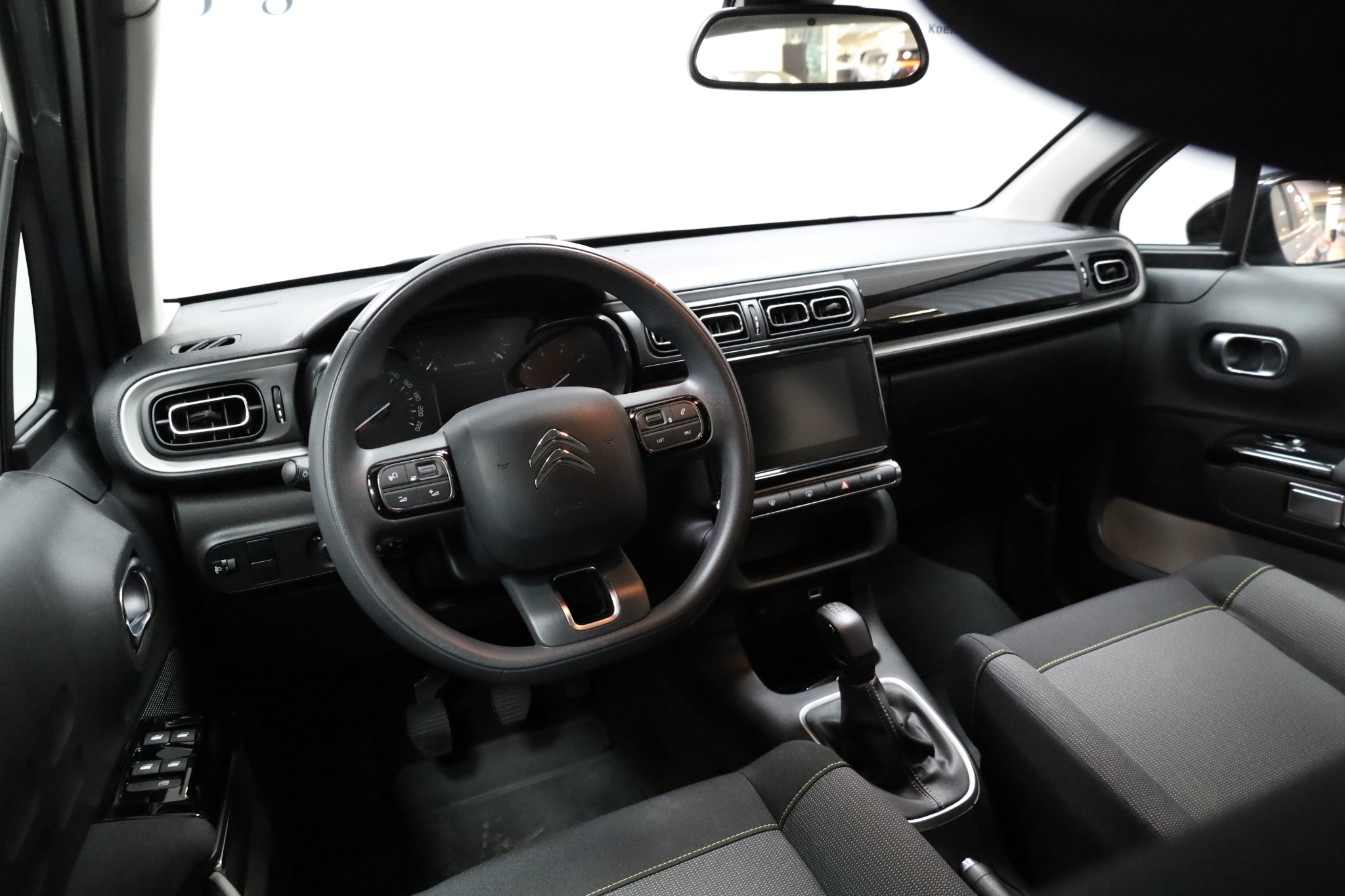 Citroen C3 1.2 PureTech 83 Shine 2021, kuva 3/10