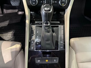 Halvkombi Skoda Superb 14 av 16