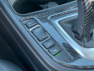 Sedan BMW 340 19 av 26